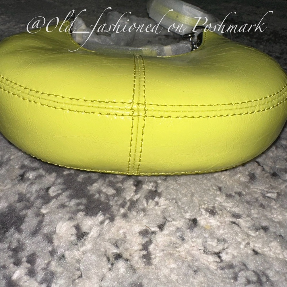 MARC JACOBS Leather Crescent Bag - Limoncello - Picture 11 of 12